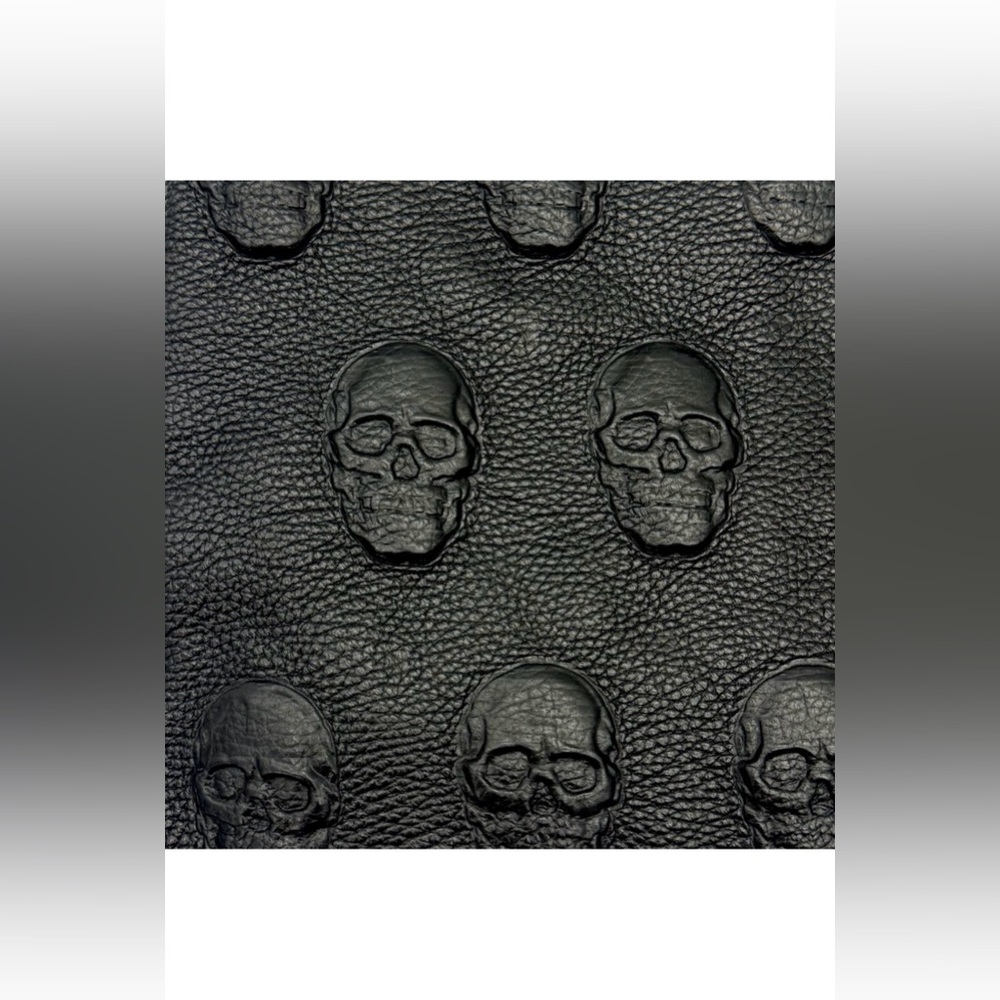 IO Pelle/Black Crossbody Bag/Skull Embossed Bag/Italian Leatherπ» π - Picture 7 of 15